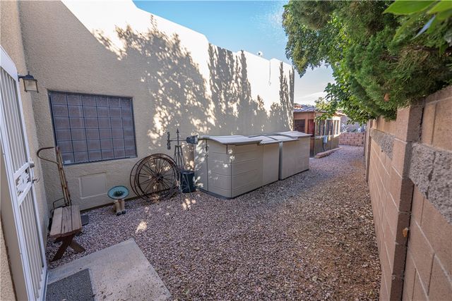 2136 Buena Vista Drive, Kingman, AZ 86401