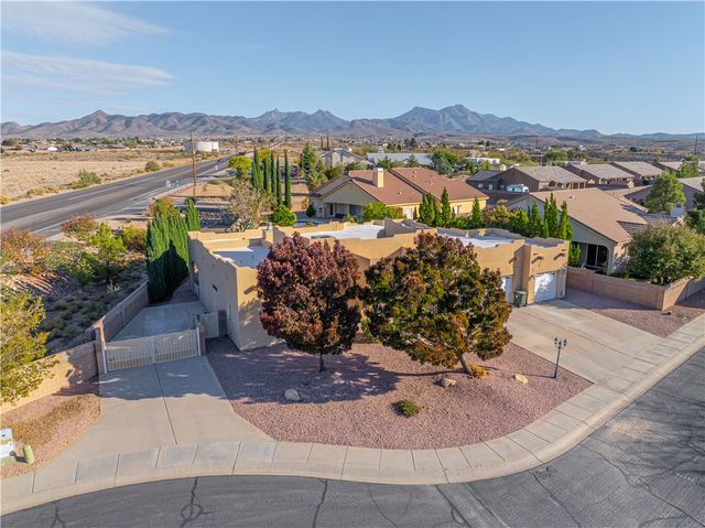 2136 Buena Vista Drive, Kingman, AZ 86401