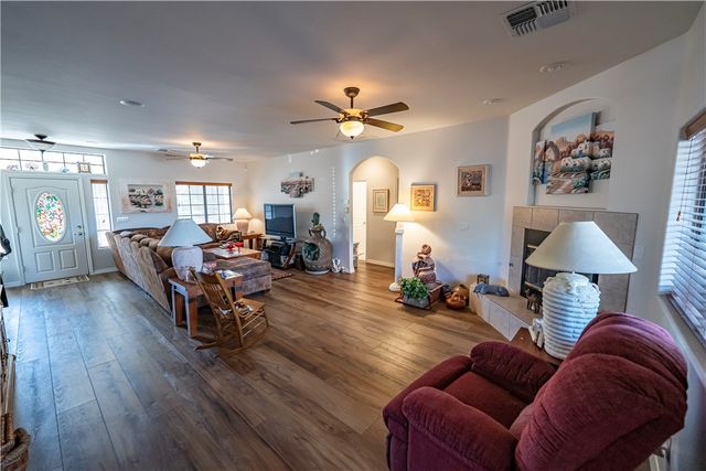 2136 Buena Vista Drive, Kingman, AZ 86401