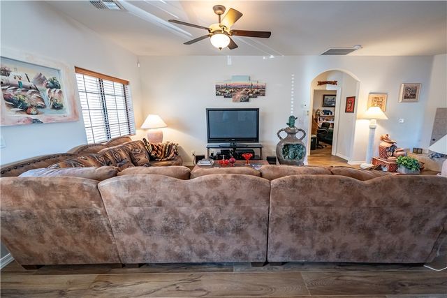 2136 Buena Vista Drive, Kingman, AZ 86401