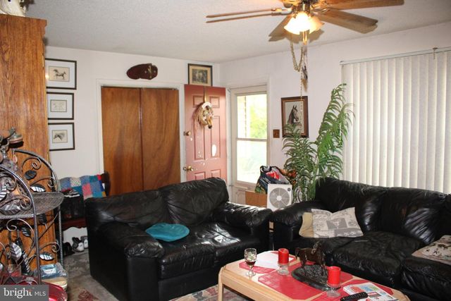 222 OGDEN STATION RD, Deptford, NJ 08096