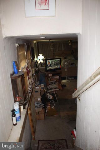 222 OGDEN STATION RD, Deptford, NJ 08096