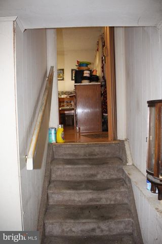 222 OGDEN STATION RD, Deptford, NJ 08096