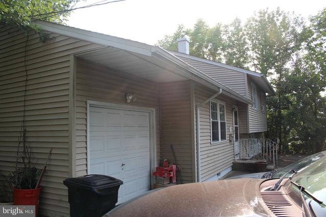 222 OGDEN STATION RD, Deptford, NJ 08096