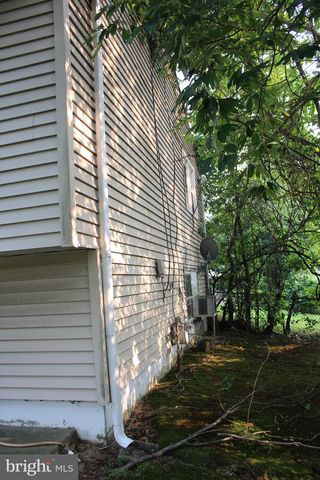 222 OGDEN STATION RD, Deptford, NJ 08096