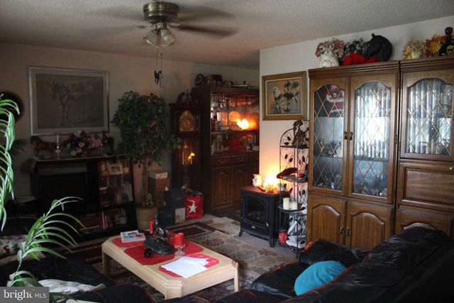 222 OGDEN STATION RD, Deptford, NJ 08096
