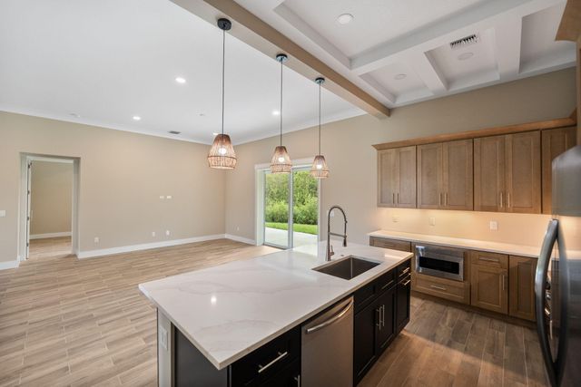 2401 River Branch Drive, Fort Pierce, FL 34981