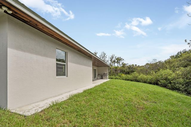 2401 River Branch Drive, Fort Pierce, FL 34981