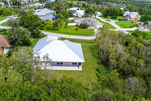 2401 River Branch Drive, Fort Pierce, FL 34981