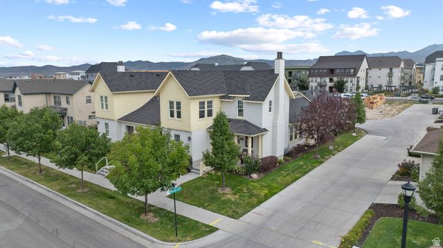 11224 S JONAGOLD DR, South Jordan, UT 84009