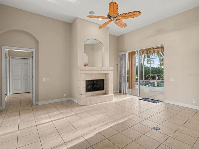 5220 88TH STREET E, Bradenton, FL 34211
