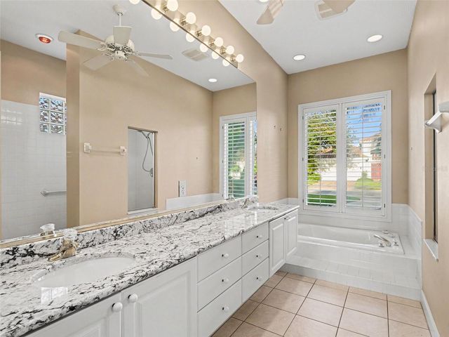 5220 88TH STREET E, Bradenton, FL 34211