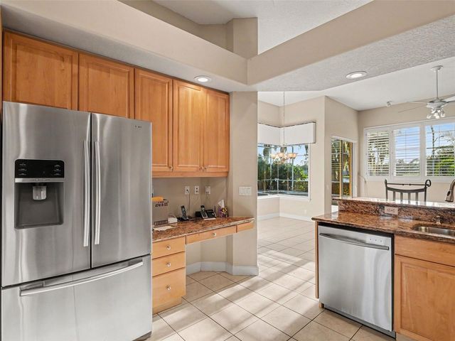 5220 88TH STREET E, Bradenton, FL 34211