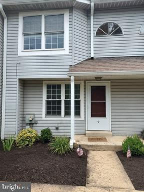 7 PARKVIEW, HOLLAND, PA 18966 — exterior