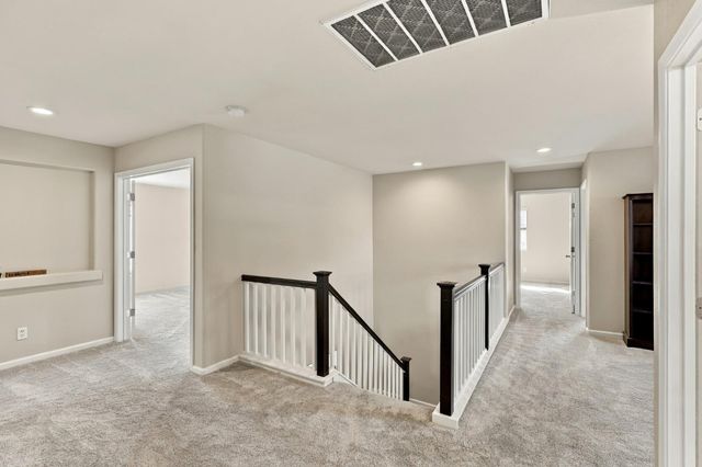 548 Watercolor Ln, West Sacramento, CA 95605