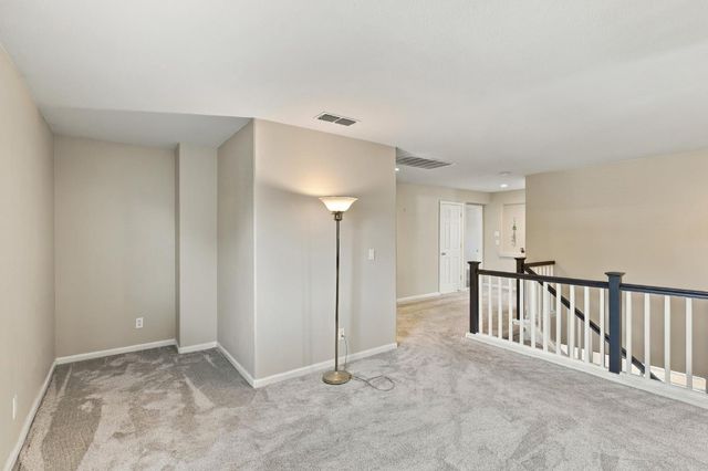 548 Watercolor Ln, West Sacramento, CA 95605