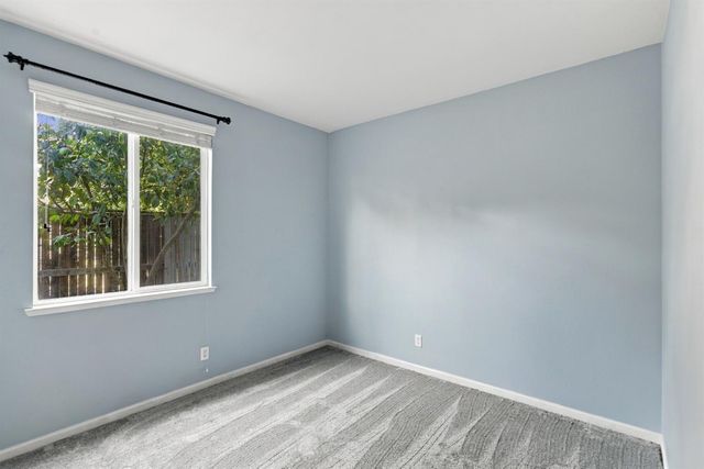 548 Watercolor Ln, West Sacramento, CA 95605