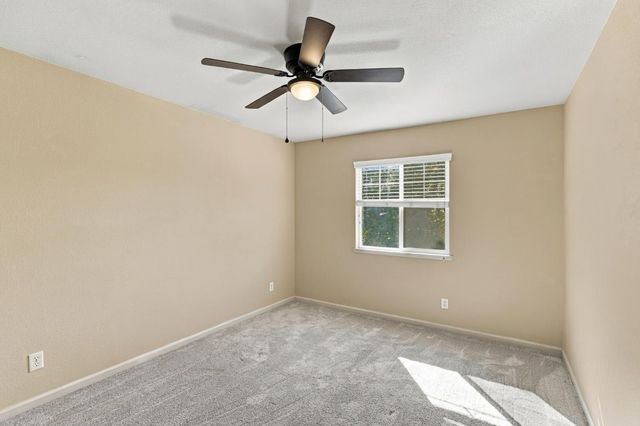 548 Watercolor Ln, West Sacramento, CA 95605