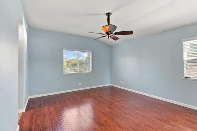 548 Watercolor Ln, West Sacramento, CA 95605