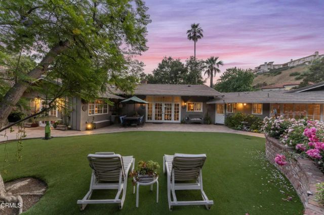 2210 Brambling Lane, Pasadena, CA 91107