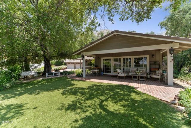 2210 Brambling Lane, Pasadena, CA 91107