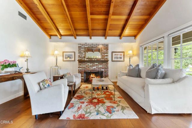 2210 Brambling Lane, Pasadena, CA 91107