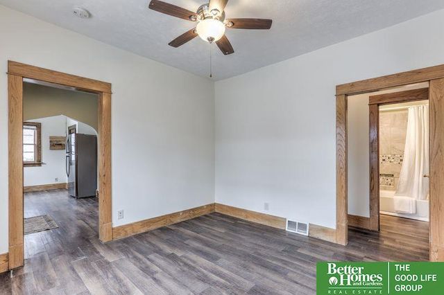 2418 N 60th Street, Omaha, NE 68104