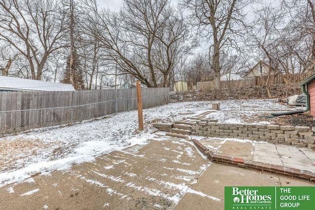 2418 N 60th Street, Omaha, NE 68104