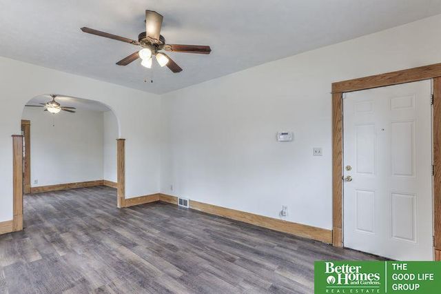 2418 N 60th Street, Omaha, NE 68104