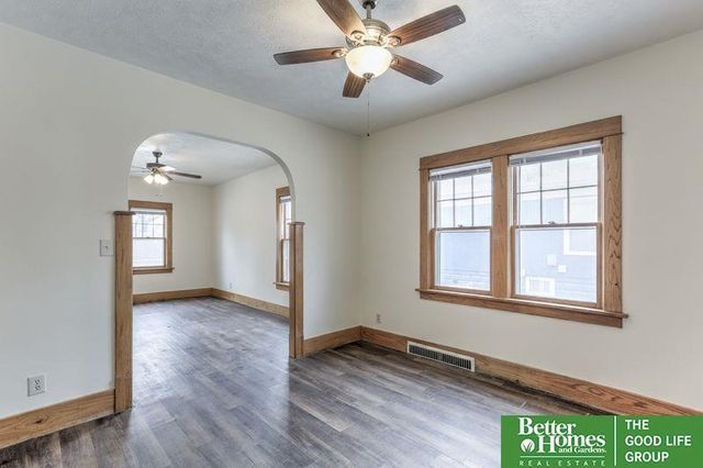 2418 N 60th Street, Omaha, NE 68104