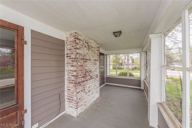 241 S Freedom Street, Ravenna, OH 44266