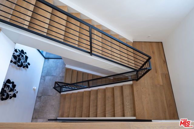 8356 W 4th Street, Los Angeles, CA 90048