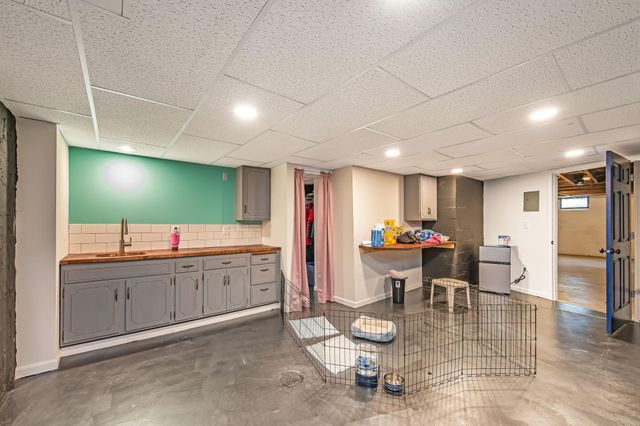 609 E 4th Street, Fairmont, MN 56031