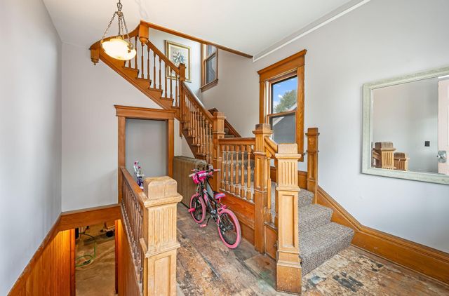 609 E 4th Street, Fairmont, MN 56031