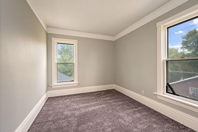 609 E 4th Street, Fairmont, MN 56031