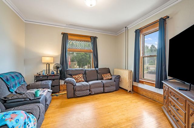 609 E 4th Street, Fairmont, MN 56031