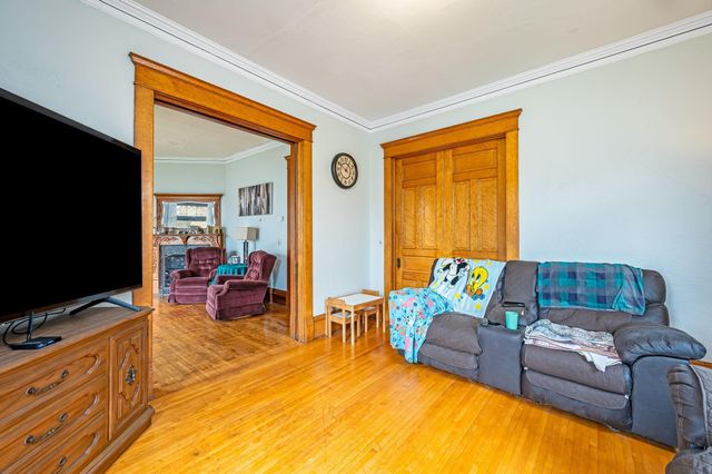 609 E 4th Street, Fairmont, MN 56031