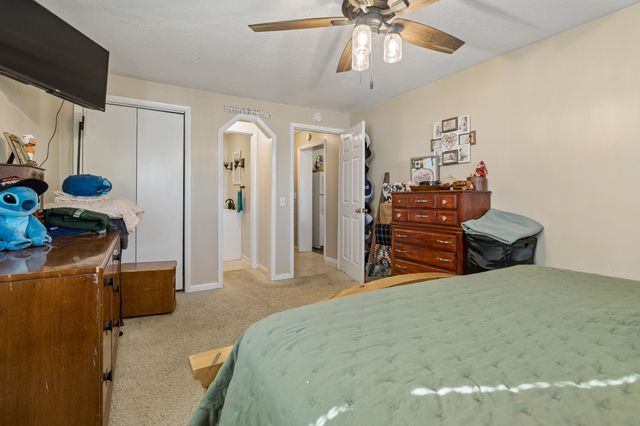 380 Holiday Haven Rd, Smithville, TN 37166