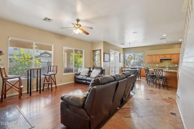 3469 E CABAZON Court, Gilbert, AZ 85297