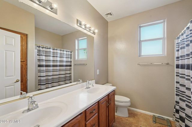 3469 E CABAZON Court, Gilbert, AZ 85297