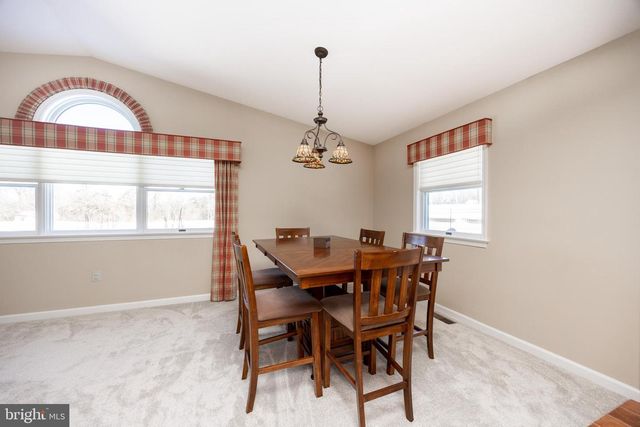 621 FAGLEYSVILLE RD, Perkiomenville, PA 18074