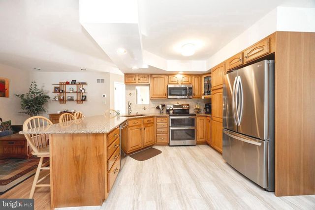 621 FAGLEYSVILLE RD, Perkiomenville, PA 18074