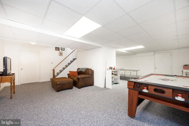 621 FAGLEYSVILLE RD, Perkiomenville, PA 18074