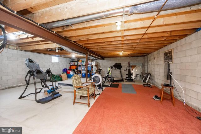 621 FAGLEYSVILLE RD, Perkiomenville, PA 18074