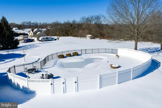 621 FAGLEYSVILLE RD, Perkiomenville, PA 18074