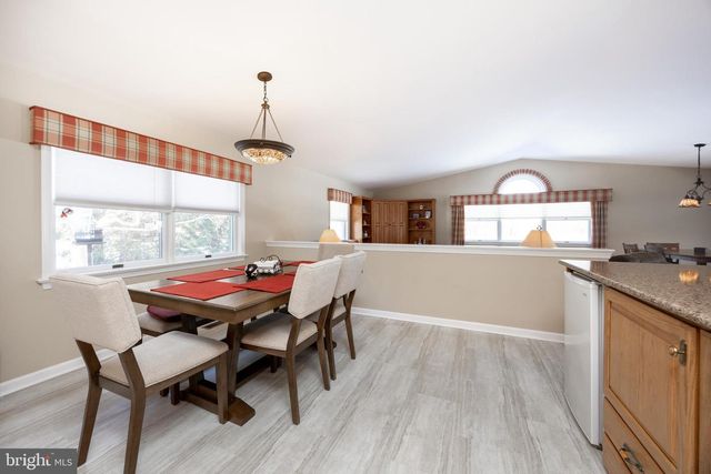 621 FAGLEYSVILLE RD, Perkiomenville, PA 18074