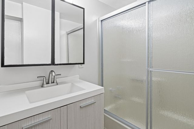 3405 Highland Drive, Burnsville, MN 55337