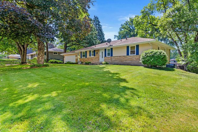 3405 Highland Drive, Burnsville, MN 55337