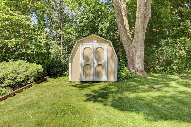 3405 Highland Drive, Burnsville, MN 55337