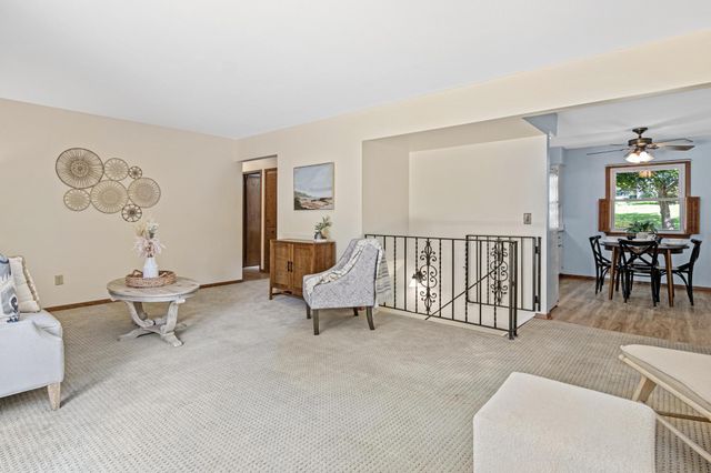 3405 Highland Drive, Burnsville, MN 55337